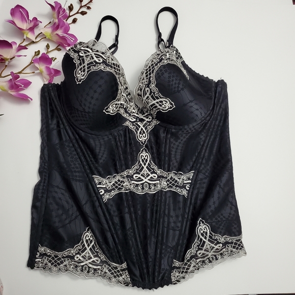 'Château' Corset - Picture 3 of 6